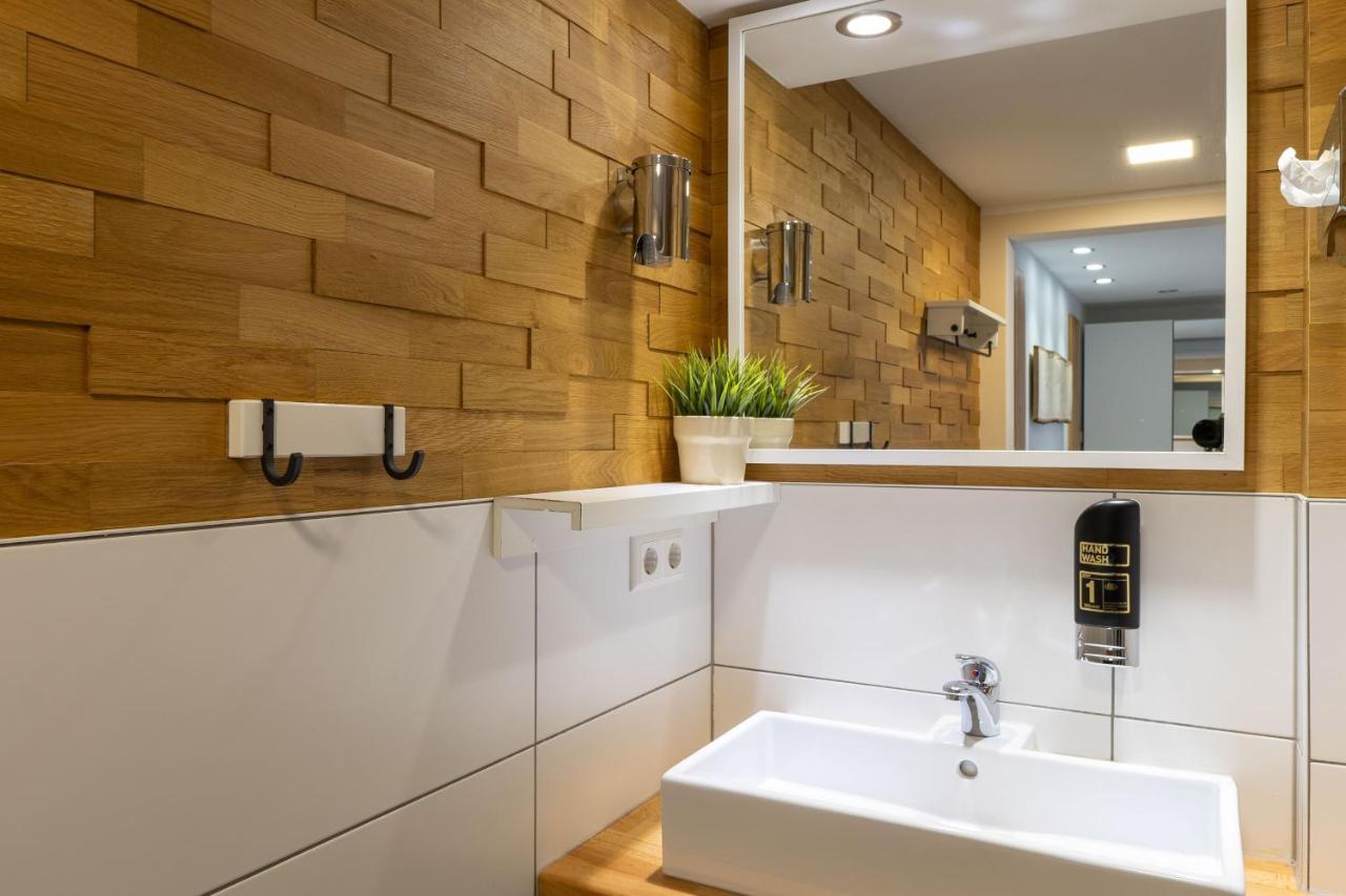 Hotel Post Mit Klimaanlage 네카줄름 외부 사진