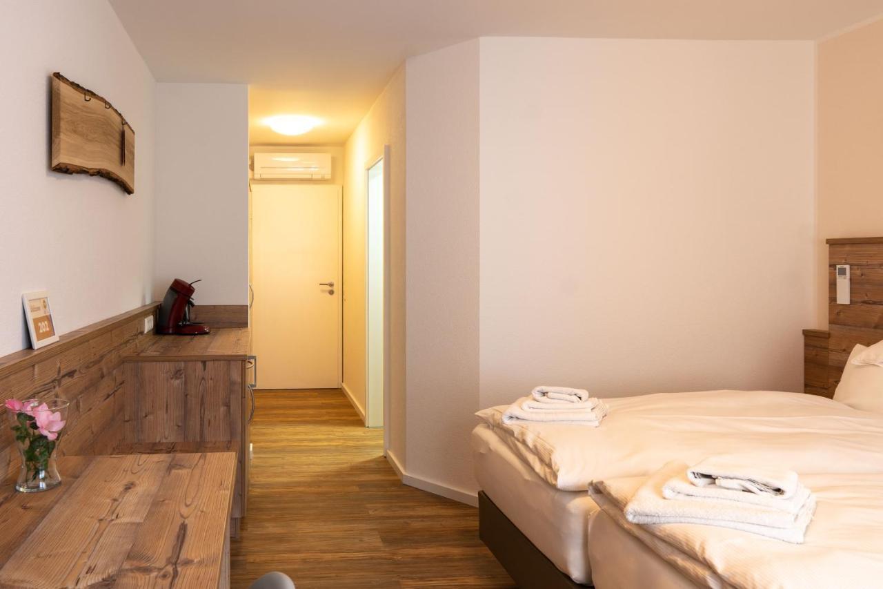 Hotel Post Mit Klimaanlage 네카줄름 외부 사진