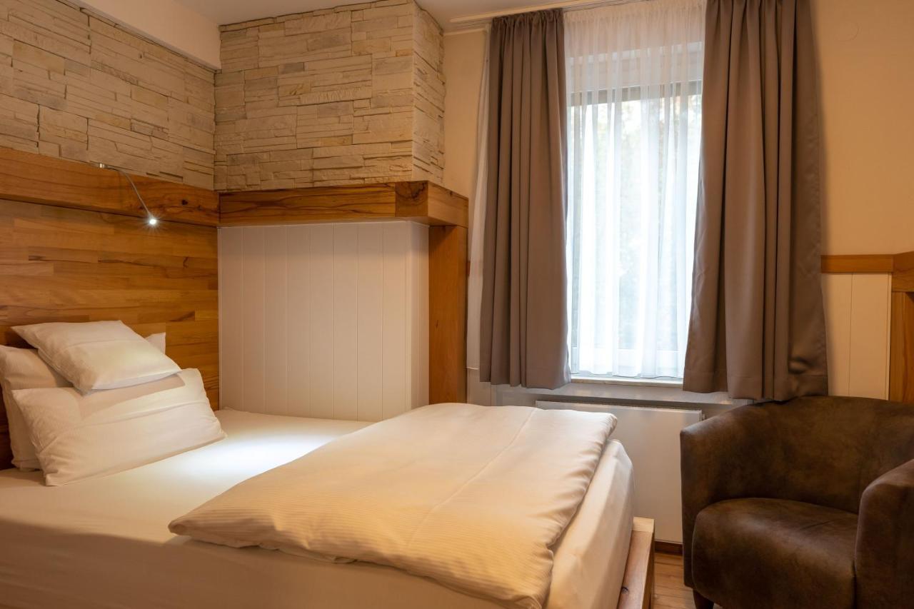Hotel Post Mit Klimaanlage 네카줄름 외부 사진