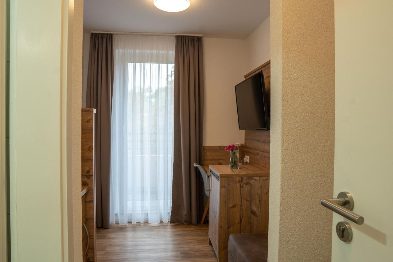 Hotel Post Mit Klimaanlage 네카줄름 외부 사진