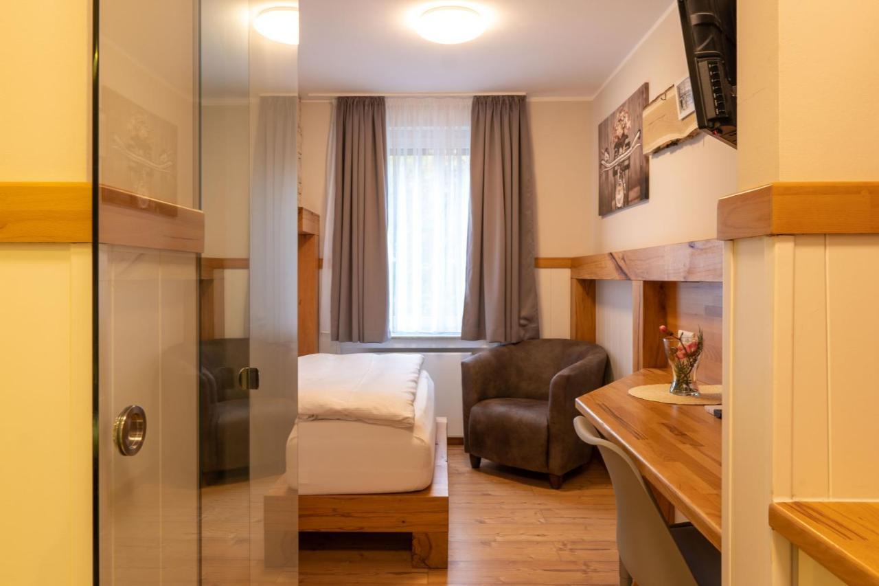 Hotel Post Mit Klimaanlage 네카줄름 외부 사진