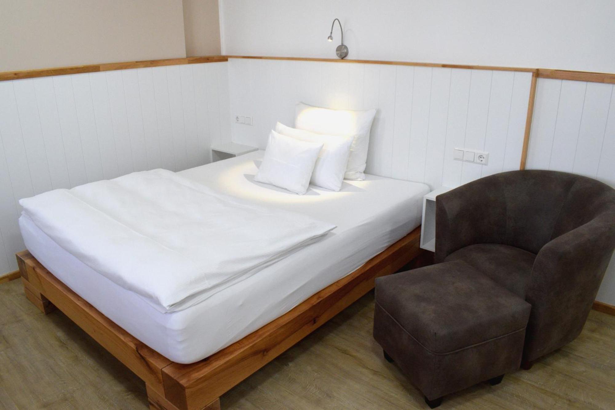 Hotel Post Mit Klimaanlage 네카줄름 외부 사진